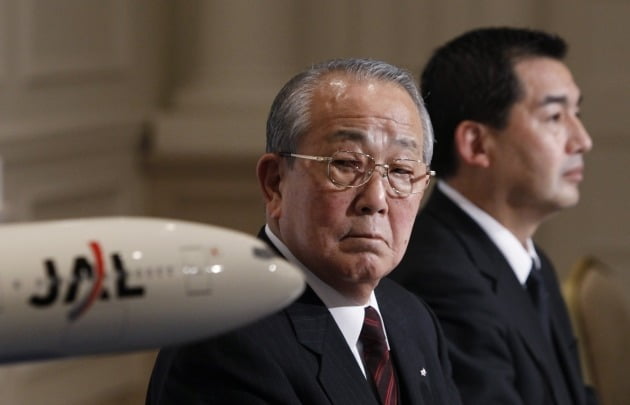 2010년 2월 이나모리 가즈오 JAL 신임 회장이 일본 도쿄에서 기자회견을 하고 있다. /사진=한경DB
