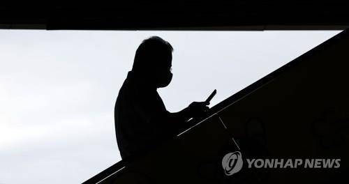 기준금리 인상 누적효과에 가계·기업 연체율 모두 상승 [연합뉴스 자료사진]
