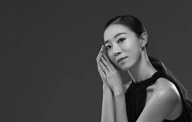 발레계 최고 영예인 ‘브누아 드 라 당스’를 수상한 유니버설발레단 수석무용수 강미선. 한국인으로선 다섯 번째다. 유니버설발레단 제공