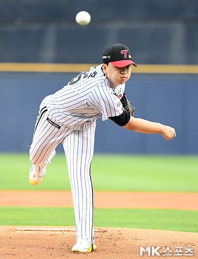 LG 이민호는 22일 창원 NC전에서 1이닝만 소화한 채 교체됐다. 사진=천정환 기자