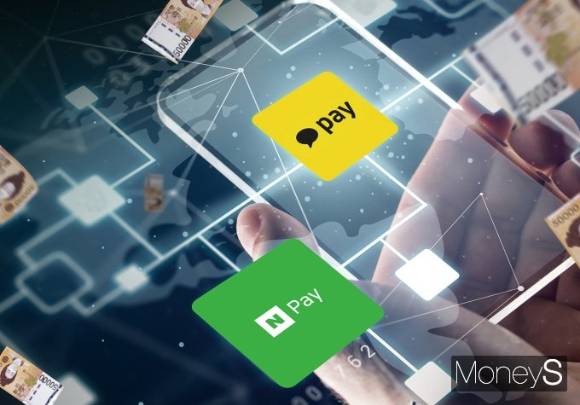 표준 API가 보험업계에서 뜨거운 감자로 떠오르고 있다./그래픽=머니S DB