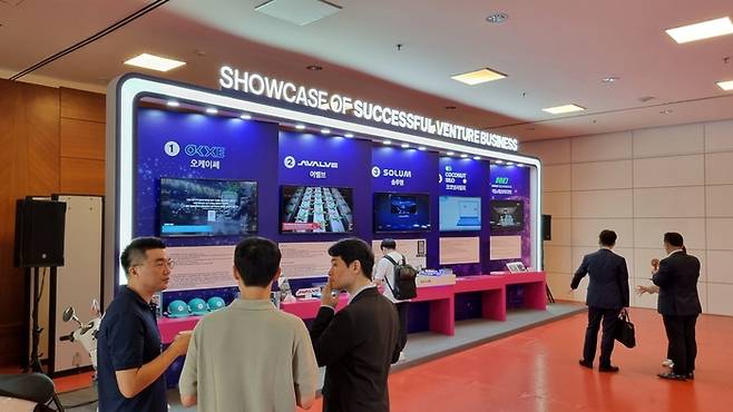 베트남 하노이에서 열린 K-산업 쇼케이스