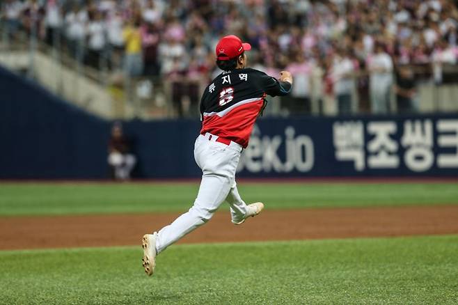 3루에서 상당히 좋은 수비력을 보여주고 있는 류지혁(사진 = KIA 타이거즈)