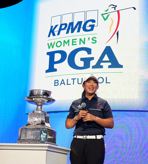 2023년 미국여자프로골프(LPGA) 투어 메이저 대회인 KPMG 위민스 PGA챔피언십 우승을 차지한 중국의 인뤄닝. 사진제공=Darren Carroll_PGA of America