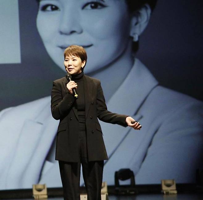 [서울=뉴시스] 방송인 겸 작가 곽정은. (사진= 곽정은 인스타그램 캡처) 2023.06.28. photo@newsis.com *재판매 및 DB 금지