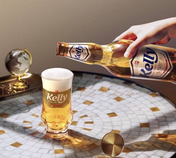 하이트진로의 켈리. 입에서는 부드럽고 목에서는 강렬한 탄산감을 느낄 수 있다. 사진 켈리 인스타그램