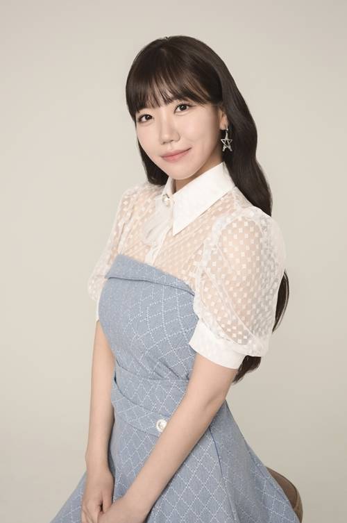 가수 김희진과 윤서령이 트롯 2인조 그룹 두자매를 결성했다.  사진=제이지스타