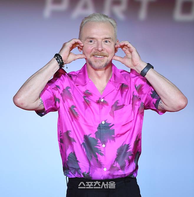 사이먼 페그가 29일 서울 잠실 롯데시네마 월드타워에서 열린 ‘미션임파서블 : 데드 레코닝 PART ONE’ 프레스 컨퍼런스에서 포즈를 취하고 있다. 2023. 6. 29. 최승섭기자 thunder@sportsseoul.com