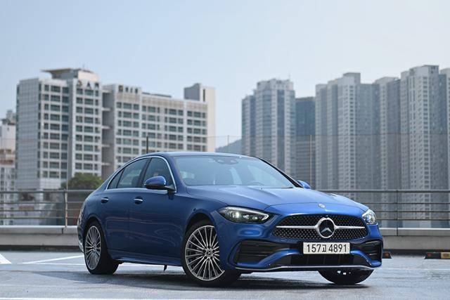 메르세데스-벤츠 C-클래스 AMG 라인