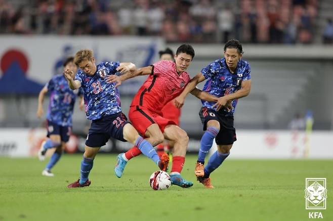 [서울=뉴시스]한국 남자축구는 5경기 연속 0-3패배 (사진=대한축구협회 제공)