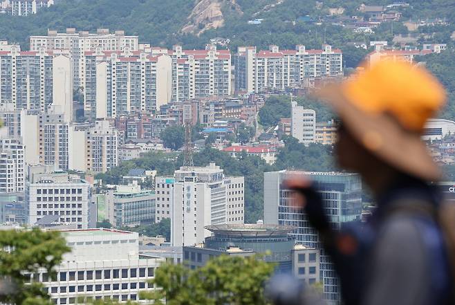 남산에서 바라본 서울 시내. [연합]