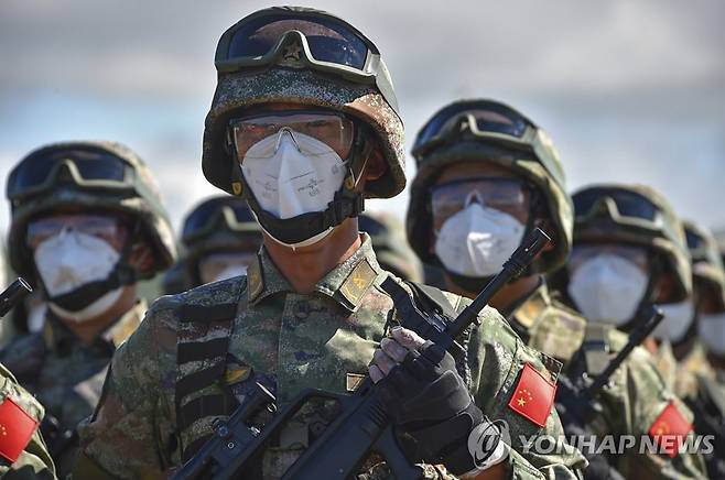 작년 9월 러시아 '보스토크-2022' 군사훈련에 참여한 중국 인민해방군 [EPA=연합뉴스 자료사진. 러시아 국방부 제공. 재판매 및 DB 금지]