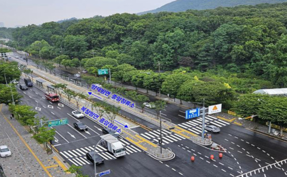 청계산입구교차로~내곡IC 중앙버스전용차로 3.2km가 우선 개통된다. 11자형 정류소가 도입됐다. [사진=서울시]