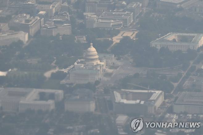 캐나다 산불 연기로 뿌연 美 워싱턴DC [AFP 연합뉴스 자료사진. 재판매 및 DB 금지]