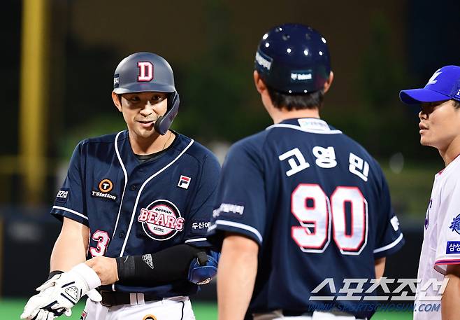 5일 포항야구장에서 KBO리그 삼성과 두산의 경기가 열렸다. 9회 안타를 날리고 웃는 강승호. 포항=송정헌 기자songs@sportschosun.com/2023.07.05/