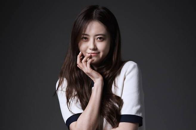 배우 고아라. 스튜디오앤뉴&nbsp;