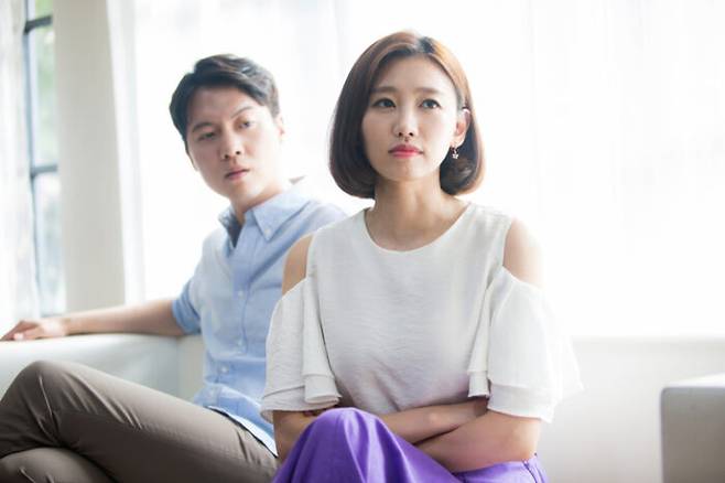 연인이나 부부 관계에서 상호작용이 지속적으로 이뤄지지 않으면 해로운 인간관계가 될 수도 있다. [사진=게티이미지뱅크]
