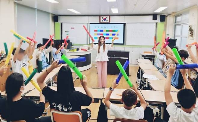 완도군의 보길초등학교에서 진행한 게임과몰입 음악치유 프로그램. 게임문화재단