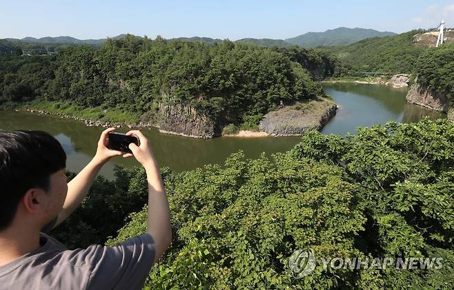 유네스코 세계지질공원 인증받은 한탄강 [연합뉴스 자료사진]