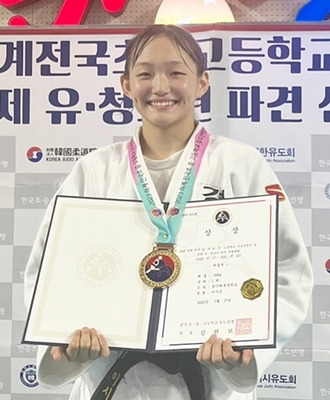 2023 하계 전국초·중·고유도연맹전 여중부 52㎏급 금메달 이시은. 경기체중 제공