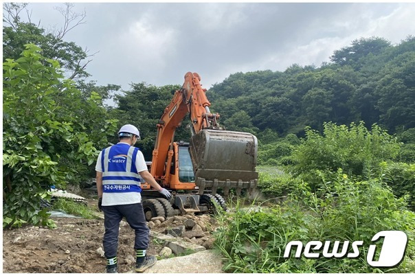 원주 수해피해지역 복구작업.(한국수자원공사 제공)/뉴스1