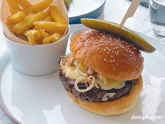 제주드림타워 복합리조트 시그니처 메뉴 드림버거