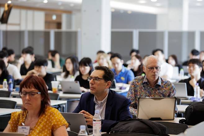 서울대와 미국 카네기멜론대가 25~28일 4일간 서울대학교에서 '사회문제 해결을 위한 인공지능 기술 워크숍'을 열었다./사진=서울대 제공