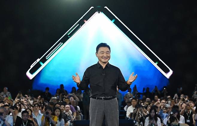 Samsung Electronics President Roh Tae-moon speaks during the Galaxy Unpacked 2023 event at Coex in southern Seoul on Wednesday. (Yonhap)