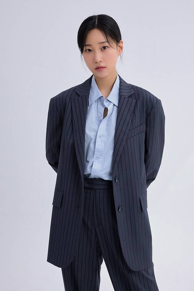 tvN 드라마 ‘이번 생도 잘 부탁해’에서 윤초원 역을 연기한 배우 하윤경. 사진 호두앤유엔터테인먼트.