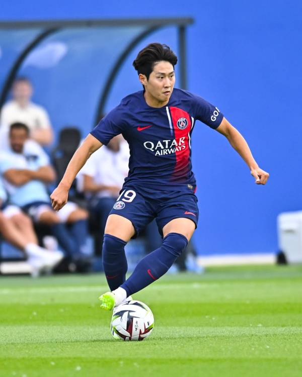PSG 비공식 데뷔전을 치른 이강인. 사진=PSG SNS
