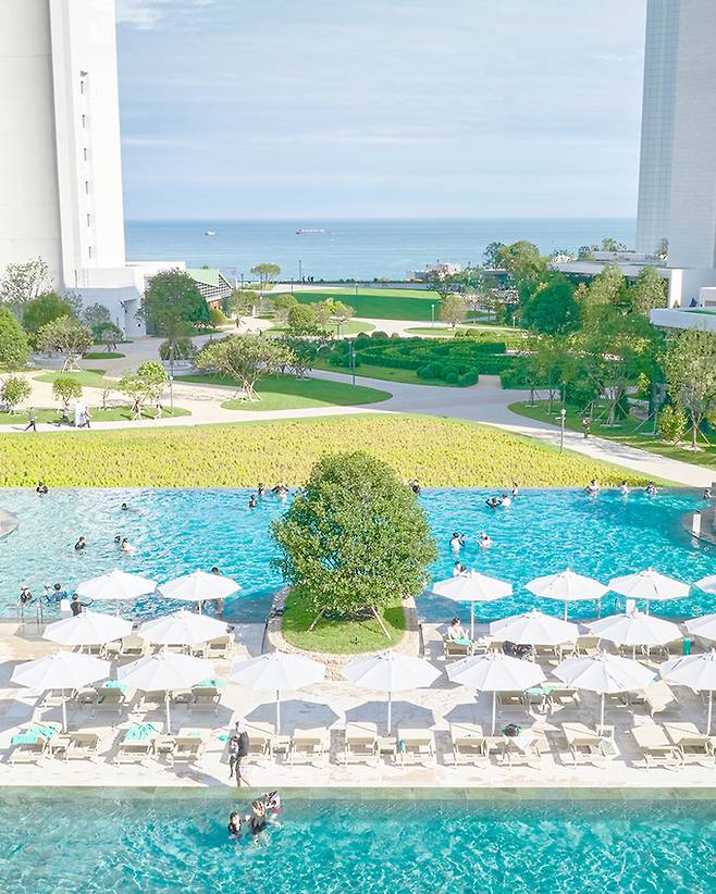 부산 기장 ‘빌라쥬 드 아난티’ 스프링팰리스 전경. 아난티 제공