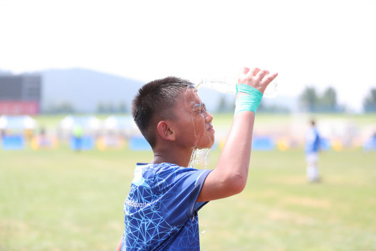 5학년 도약 9시 40분 종합 2구장 태국논타부리 - 진천FC