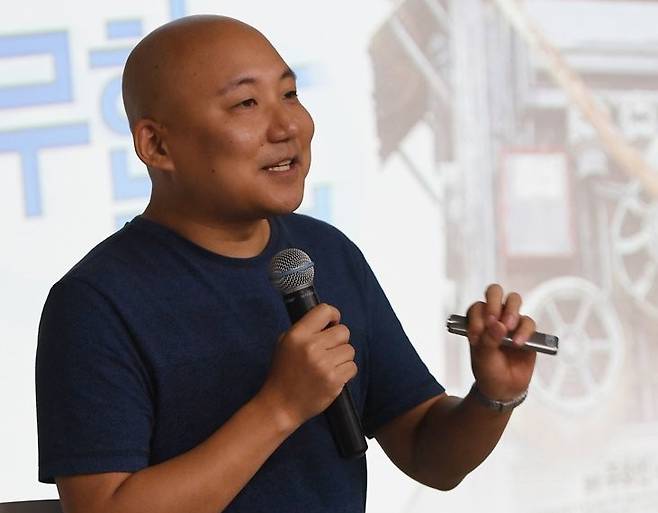 웹툰 작가 주호민. [연합]