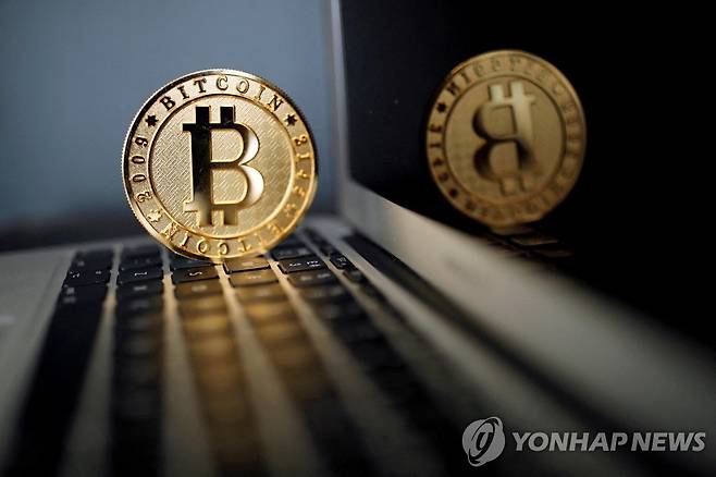 대표적 가상화폐 비트코인 [로이터 연합뉴스 자료사진. 재판매 및 DB 금지]