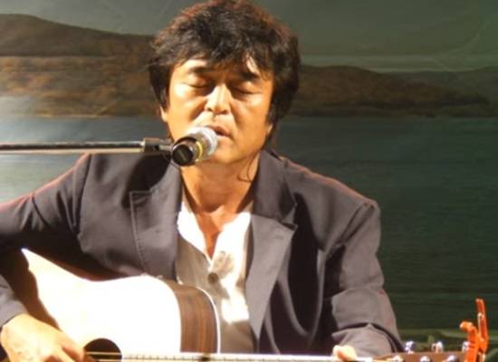 유익종은 해바라기 원년 멤버로 듀오 시절 해바라기의 대표곡인 '행복을 주는 사람' '모두가 사랑이에요' '어서 말을 해' '내 마음의 보석상자' '너' 등을 불렀다. /'콘서트 7080'