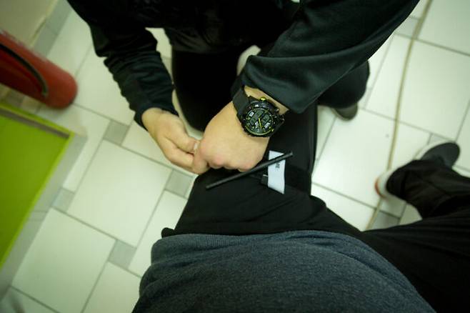 흉기에 찔려서 생긴 자상은 보이는 것보다 내부 손상이 심할 수 있다. 자상은 출혈을 최대한 줄일 수 있게 압박이 중요하다. 사진은 사건과 관계없음 [사진=게티이미지뱅크]