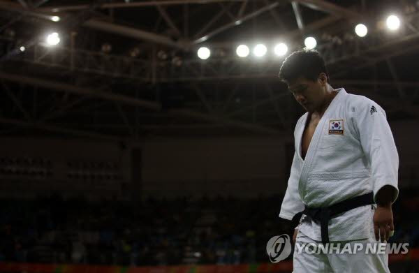 2018 아시안게임에서 김민종의 유도 불꽃을 일으킨 조구함. ⓒ연합뉴스