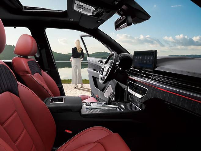 렉스턴 뉴 아레나의 실내. KG모빌리티 제공