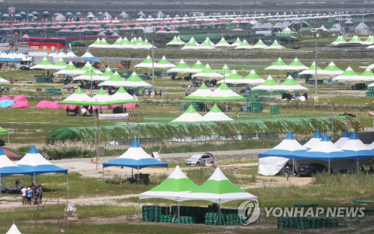 2023 새만금 세계스카우트 잼버리 대원들이 8일 떠나자 전북 부안군 잼버리 야영장이 한산하다.<연합뉴스>