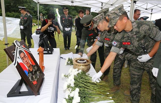 지난달 22일 국립대전현충원에서 엄수된 고(故) 채수근 해병대 상병 안장식. 사진=뉴스1