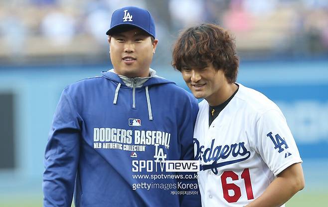 ▲ 박찬호(오른쪽)와 류현진 등 다저스는 아시아 출신 투수를 영입해 재미를 봤다.