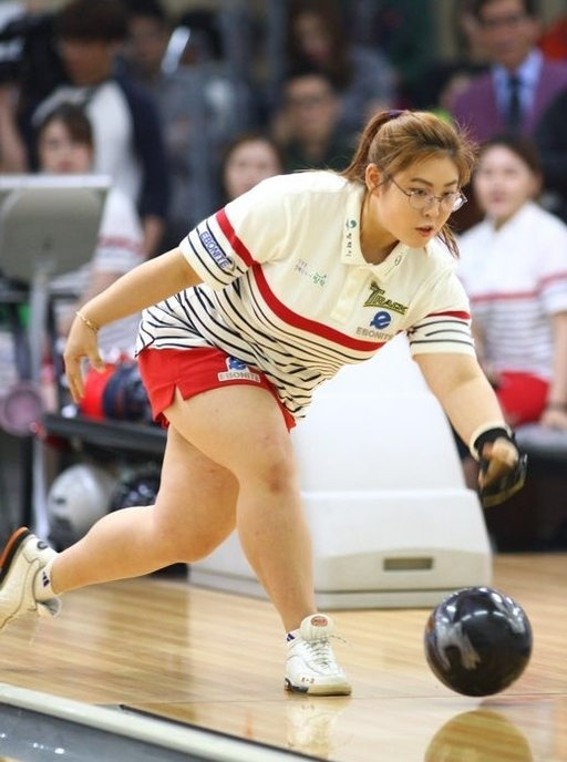 2023 천안 한국실업볼링연맹 전국실업대회 여자 마스터즈에서 2연패를 달성한 평택시청 손혜린.경기일보 DB