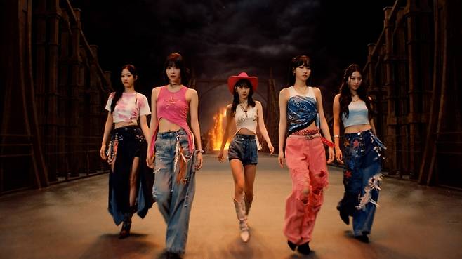 그룹 르세라핌. 사진 | 쏘스뮤직