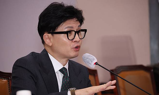 한동훈 법무부 장관이 23일 국회 법제사법위원회 전체회의에서 질의에 답변하고 있다. 연합뉴스