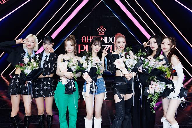 K-pop girl group El7z Up. (Mnet's "Queendom Puzzle")