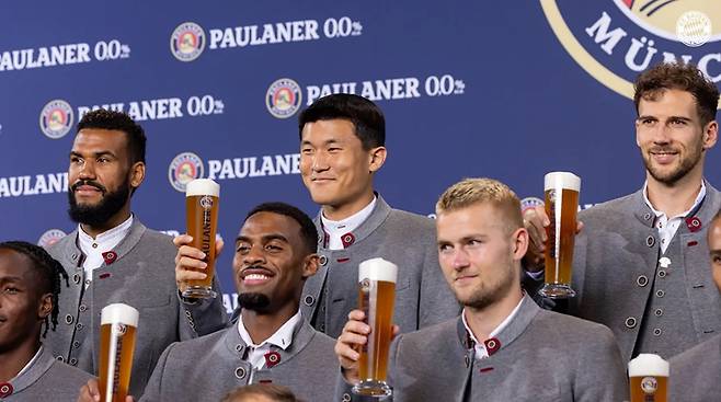 ▲ 옥토버페스트 행사에 참석한 김민재 ⓒ 바이에른 뮌헨