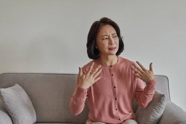 갱년기에 건강한 정신과 신체를 유지하기 위해 근력·유산소 운동을 규칙적으로 하는 게 좋다./사진=게티이미지뱅크