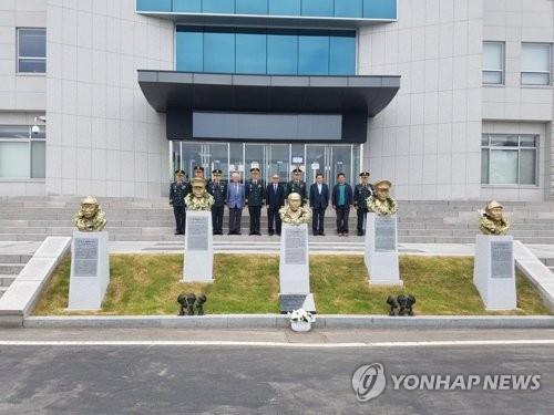 육사 교내 설치된 독립군·광복군 흉상 [연합뉴스 자료사진]