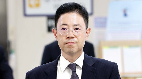 '고발사주 의혹'으로 재판에 넘겨진 손준성 서울고검 송무부장이 지난 21일 서울중앙지법 공판에 출석했다. 연합뉴스