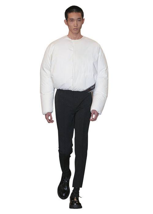 01 Prada